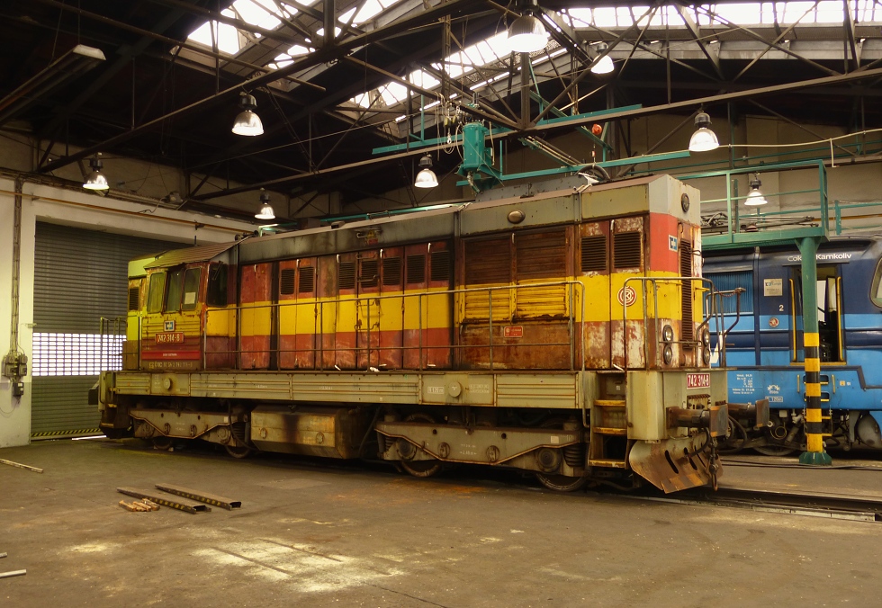 742 314-8