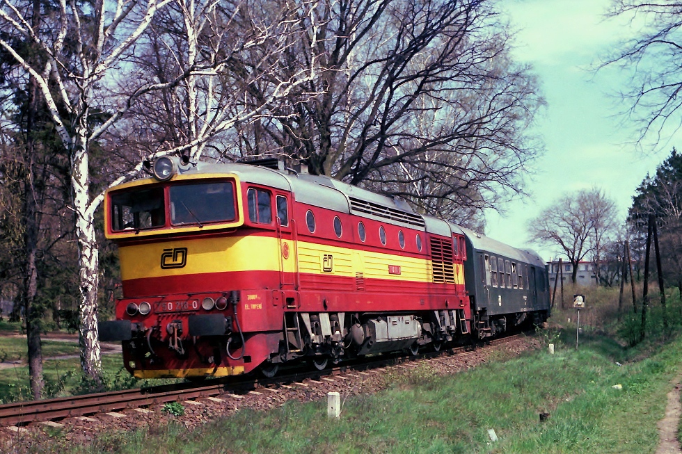 750 218-0