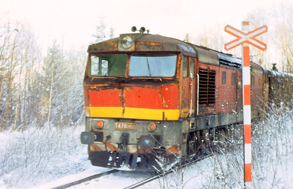 752 035-6