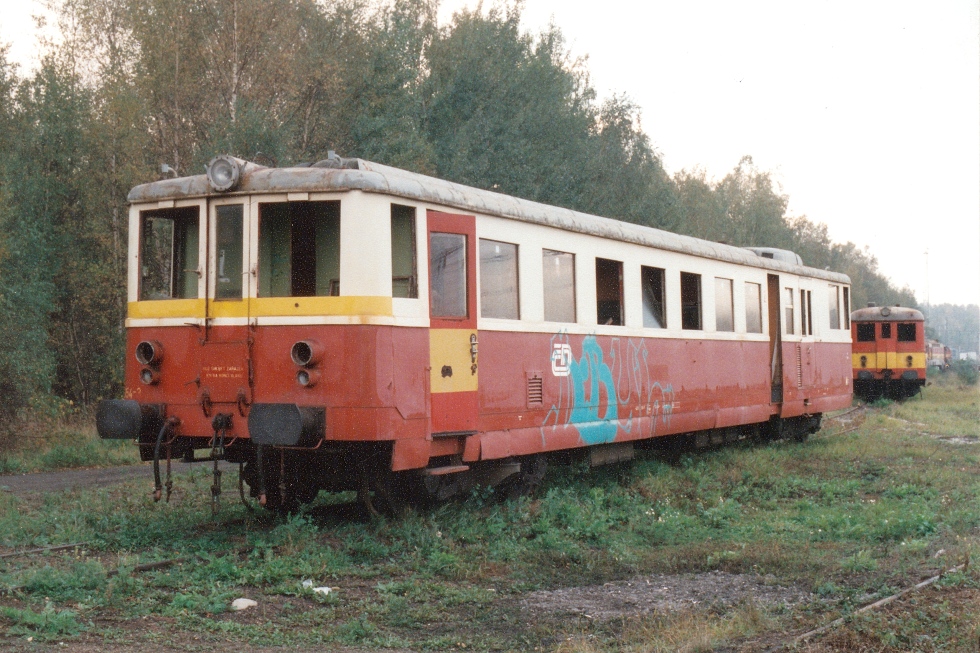 830 054-3