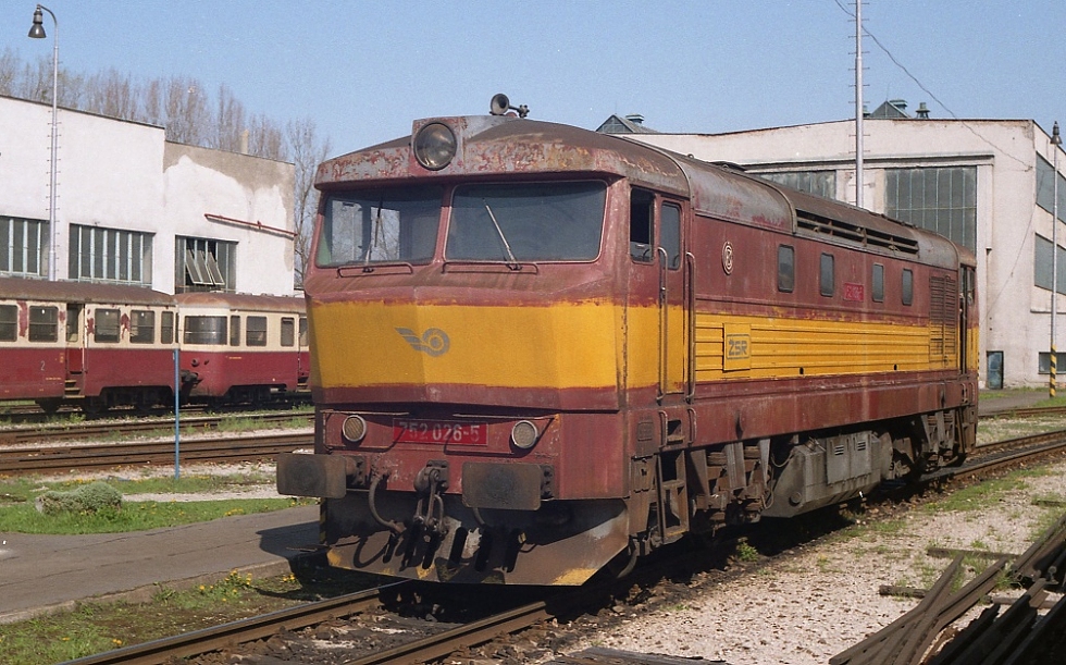 752 026-5
