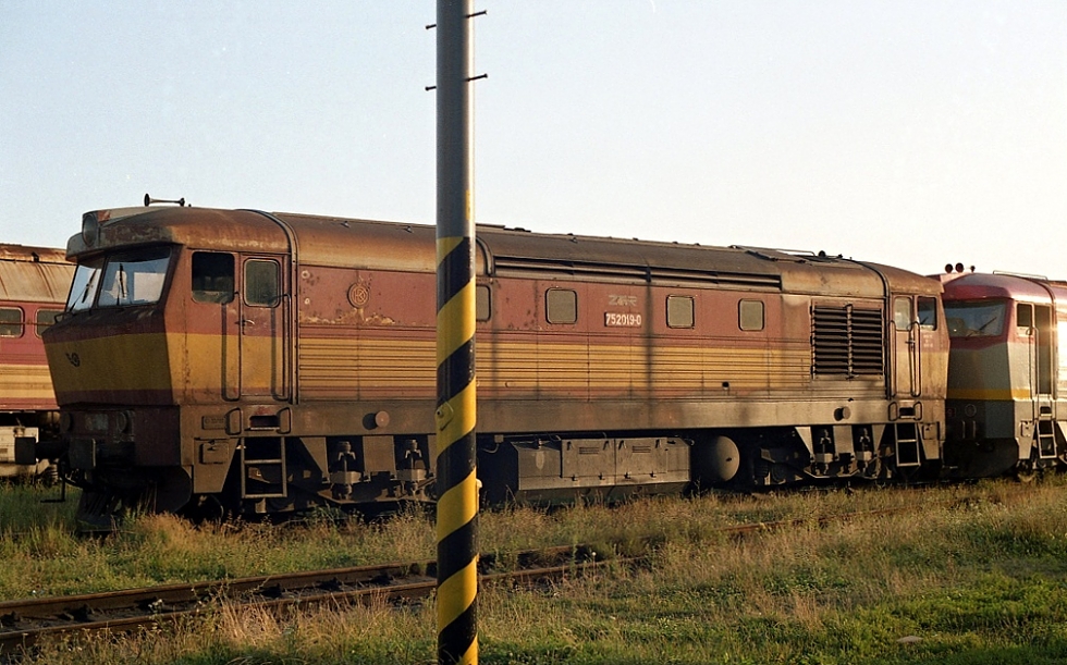 752 019-0