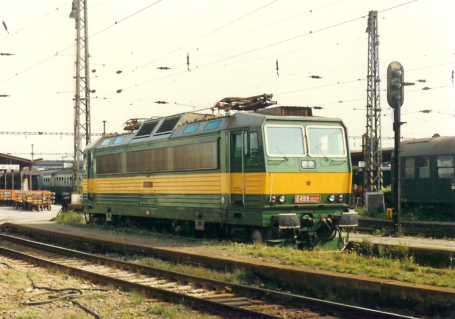 E499.3027
