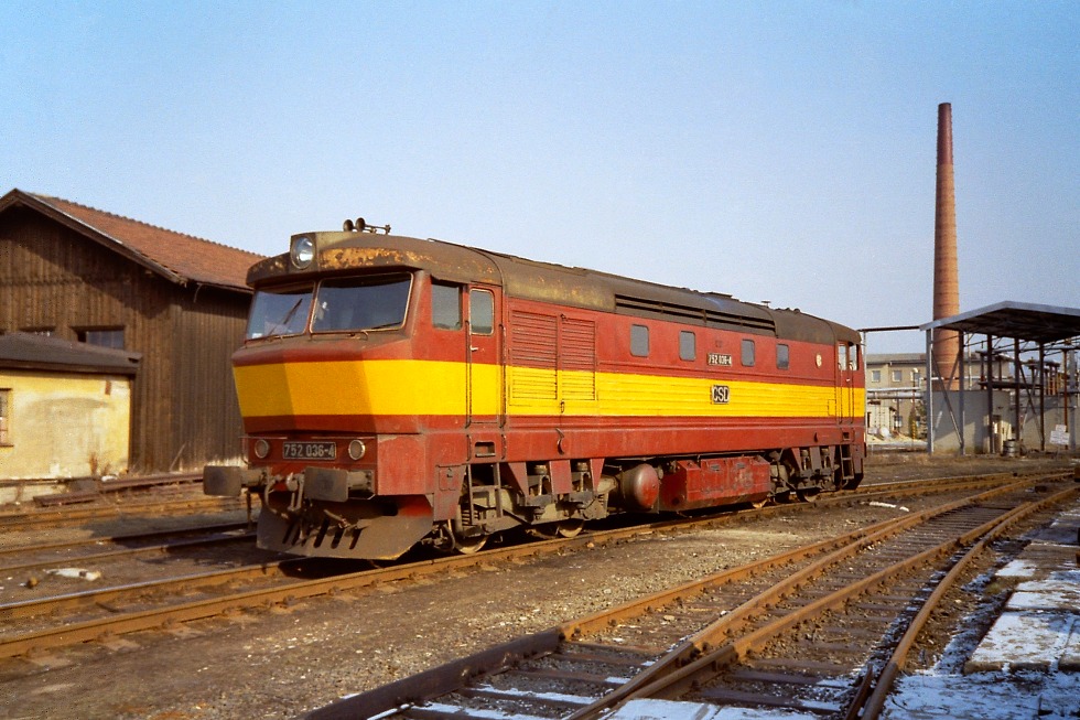 752 036-4