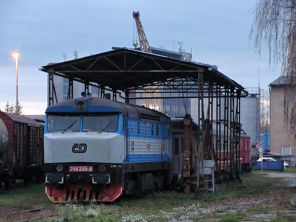 749 259-8