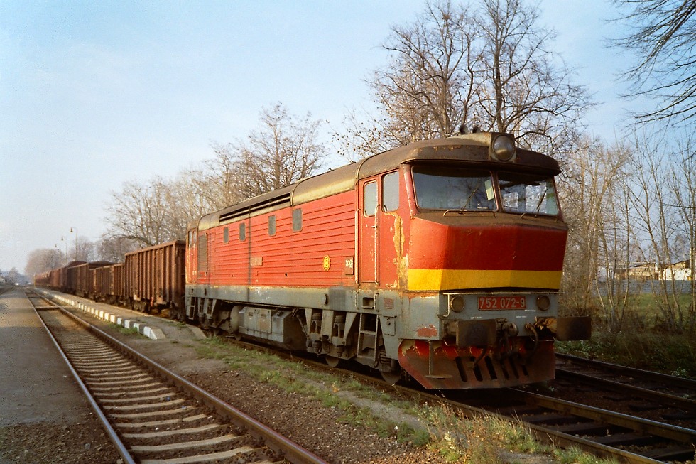 752 072-9