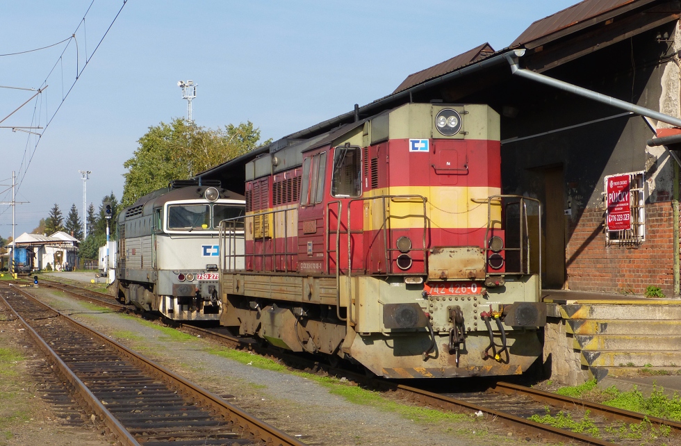 742 426-0