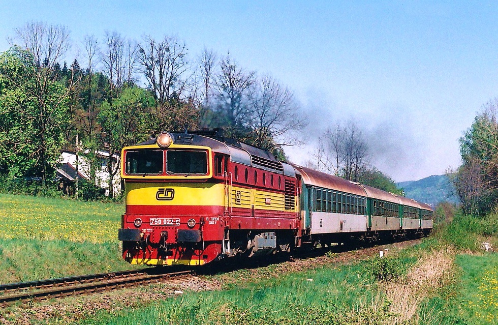 750 022-6