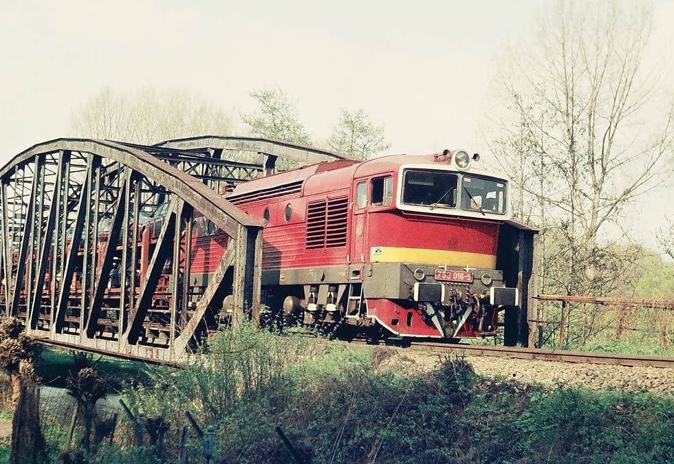 753 016-5