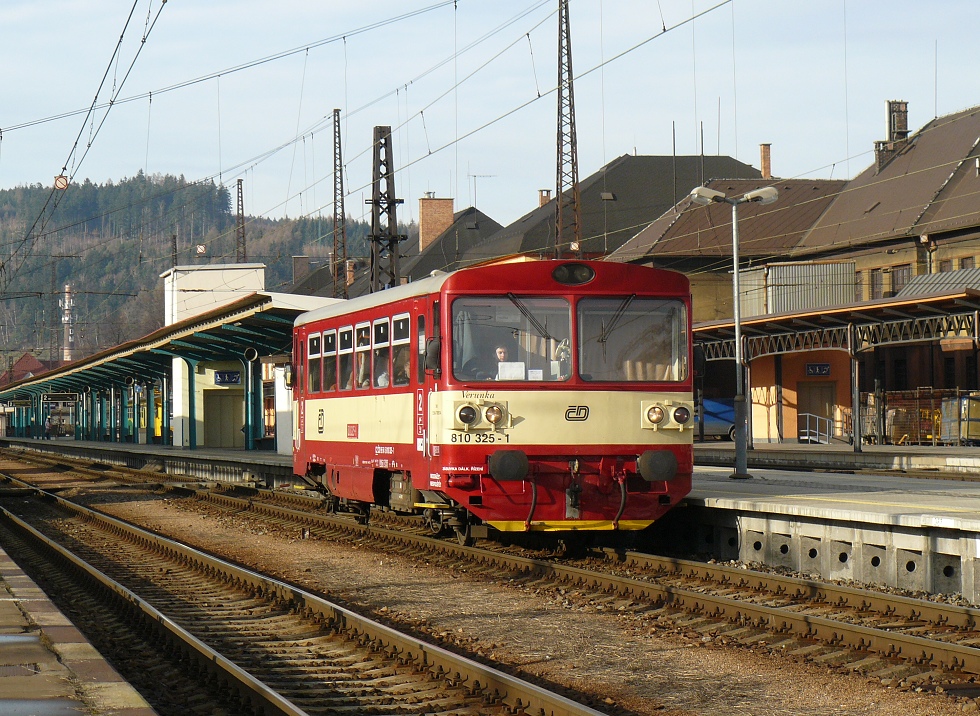 810 325-1