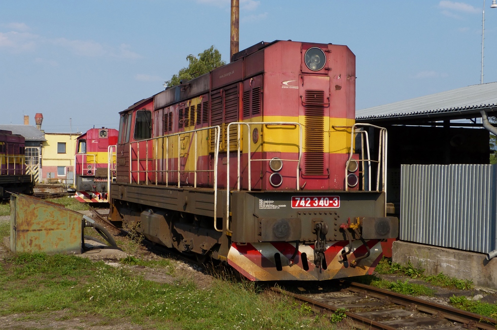 742 340-3