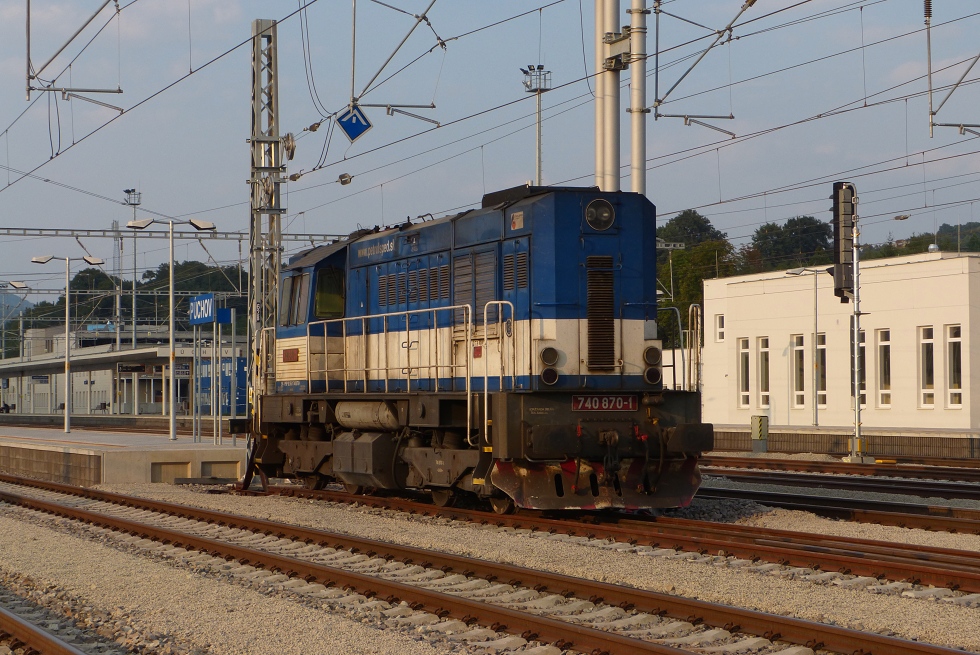 740 870-1
