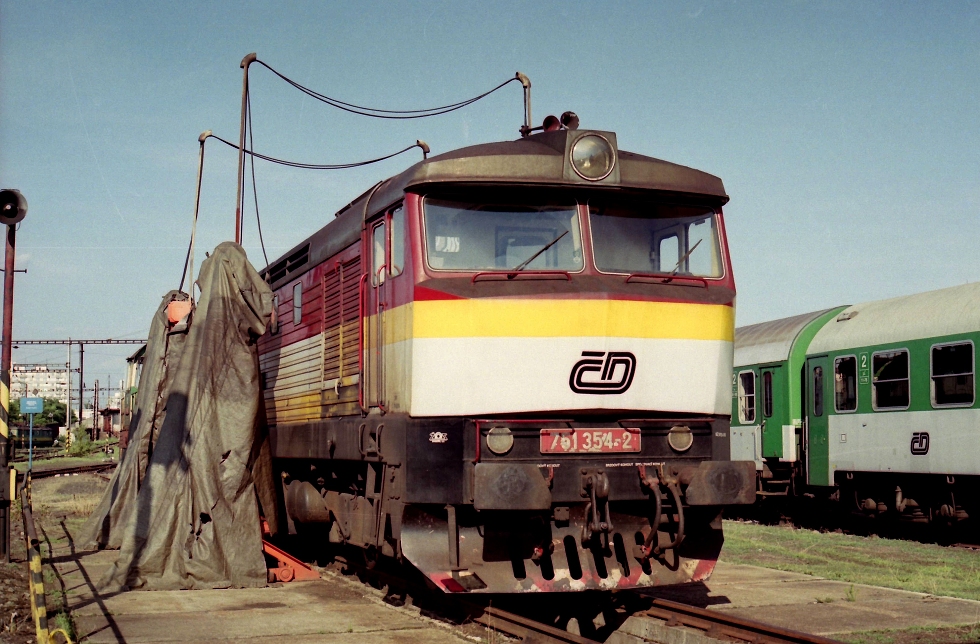 751 354-2