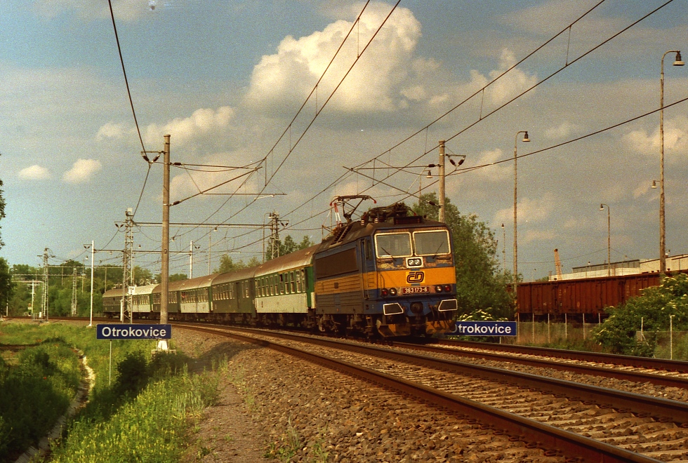 363 173-6