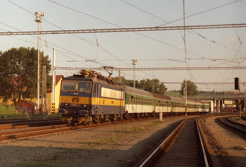 363 010-0