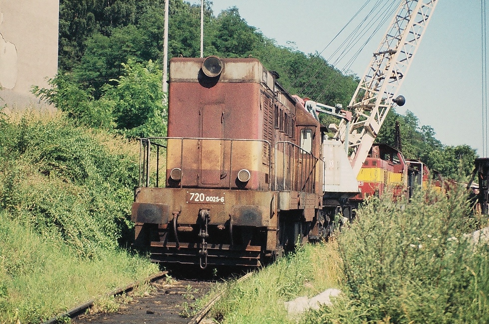 720 025-6