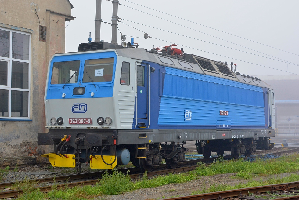 362 087-9