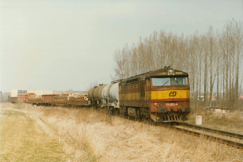 751 371-6