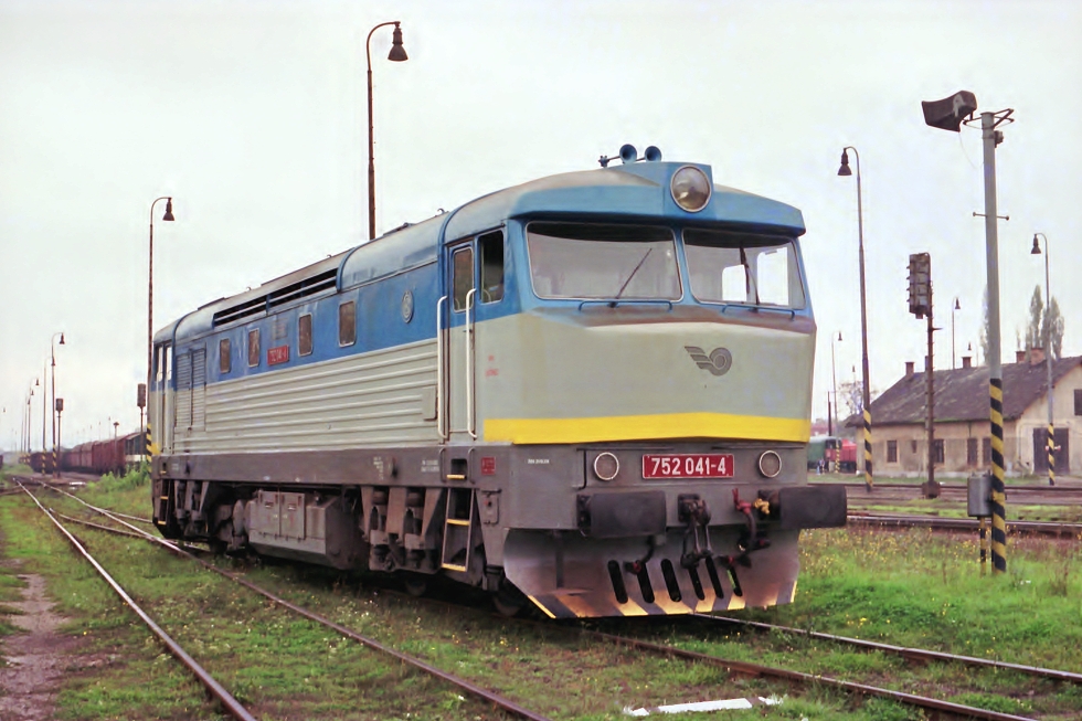 752 041-4