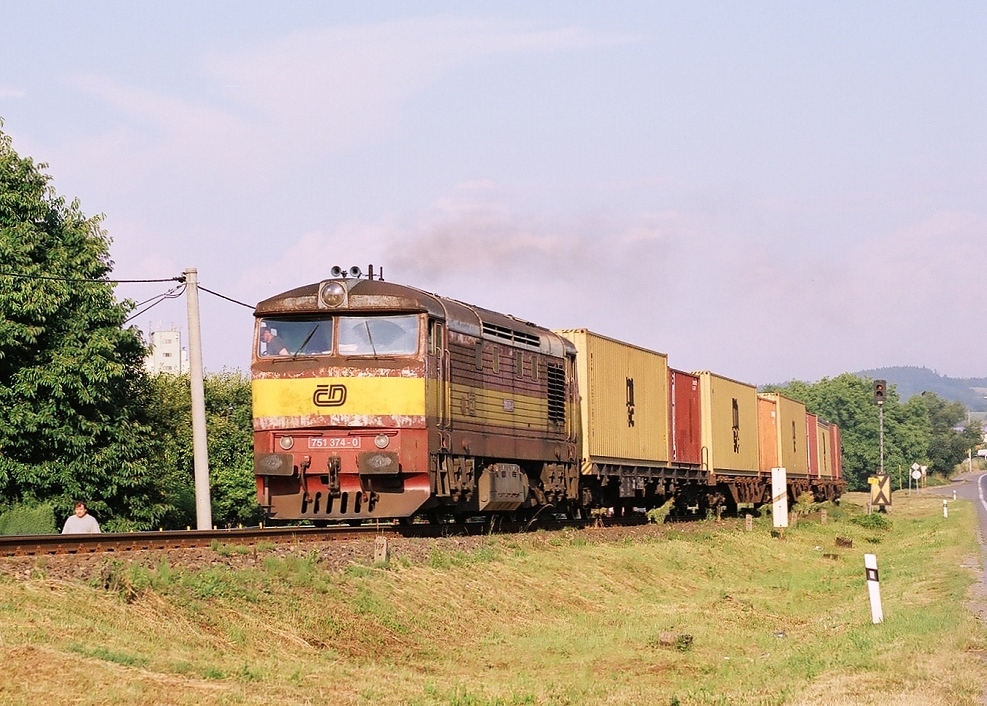 751 374-0