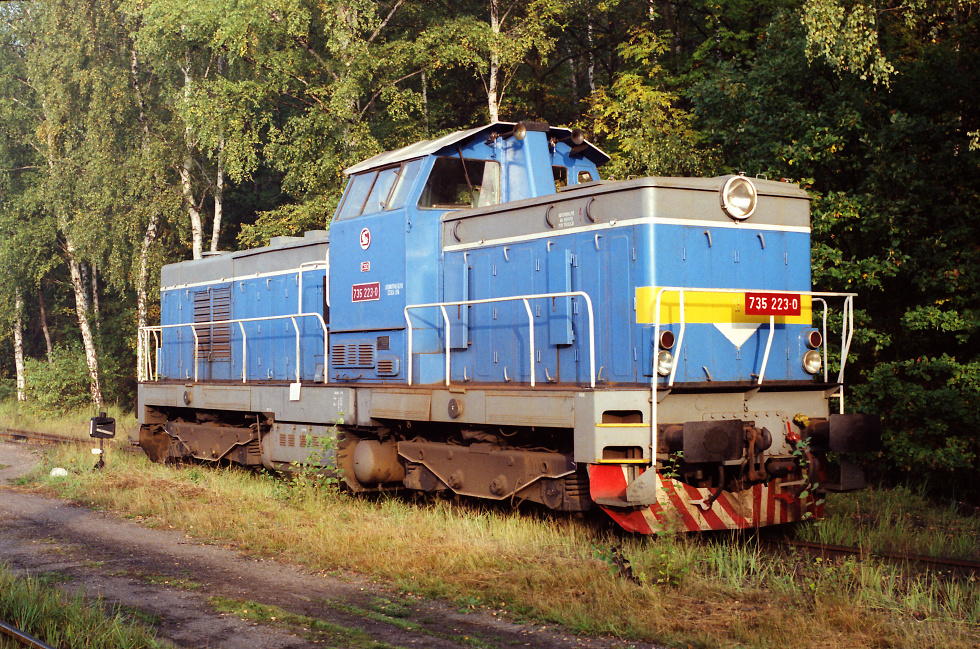 735 223-0