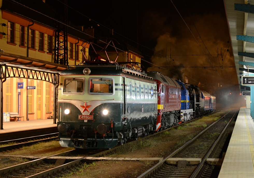 E499.047