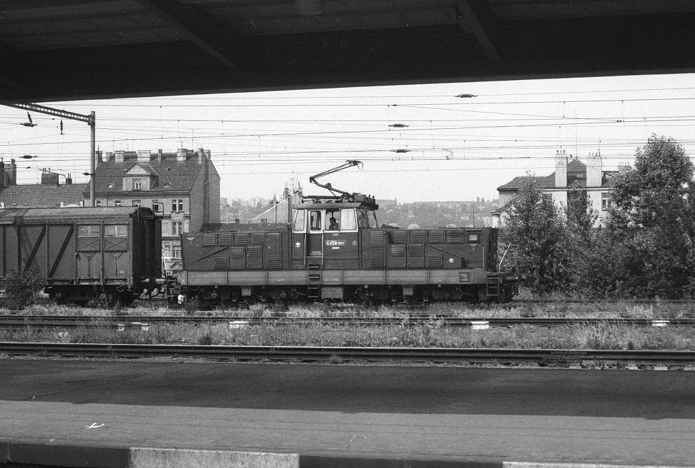 E458.1001