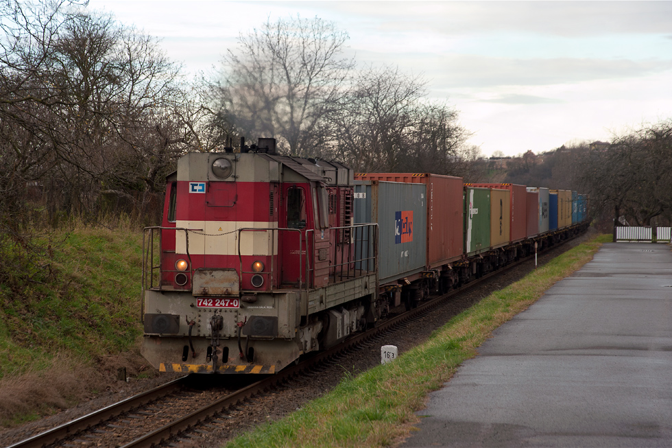 742 247-0
