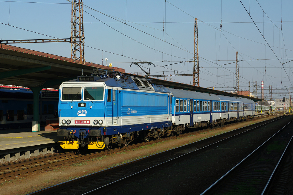 163 068-0