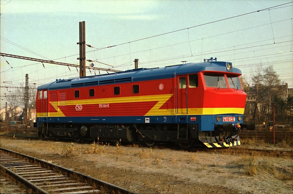 752 034-9