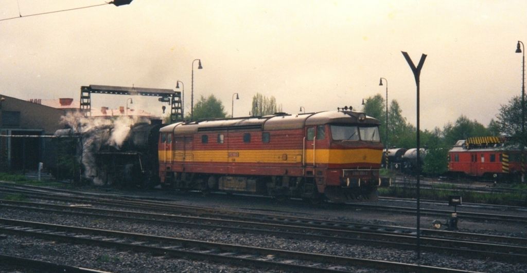 752 061-2