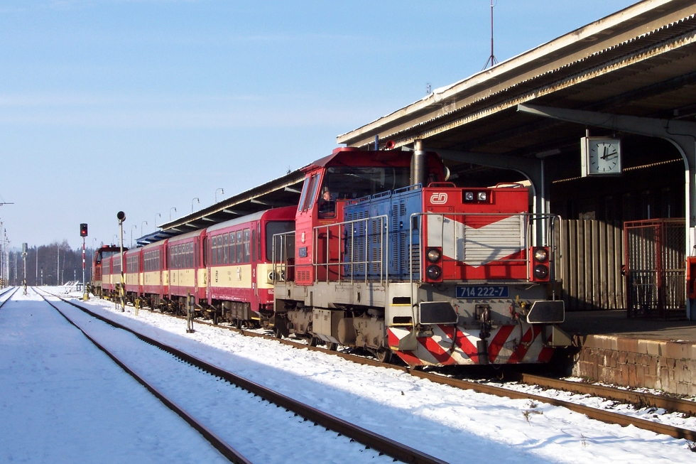 714 222-7