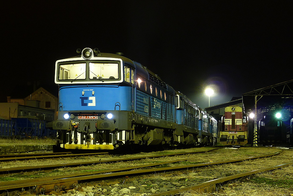 753 764-0