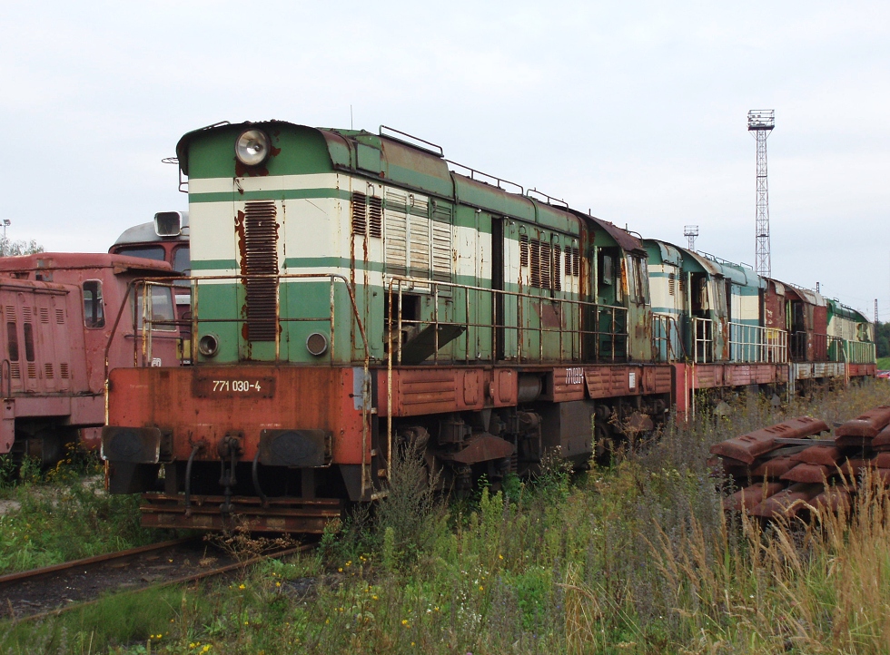 771 030-4