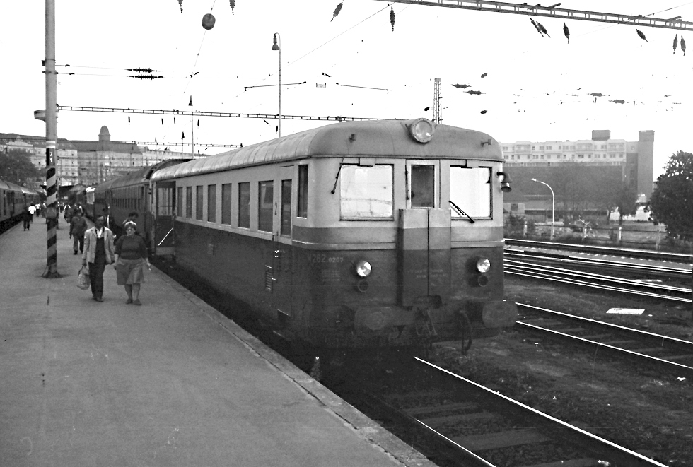M262.0207