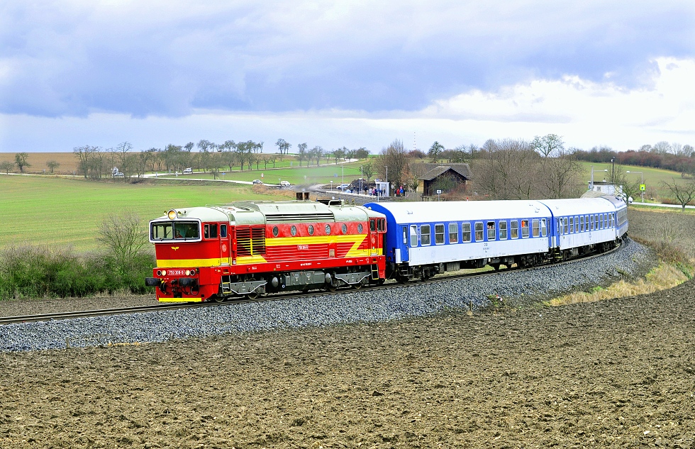 750 308-9