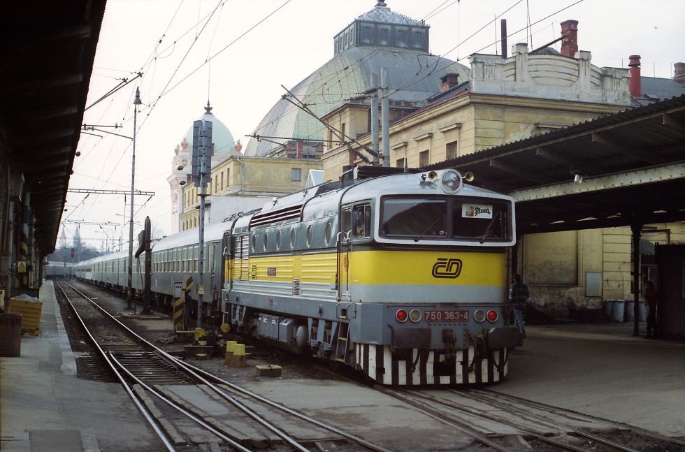 750 363-4