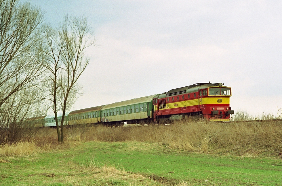 750 022-6