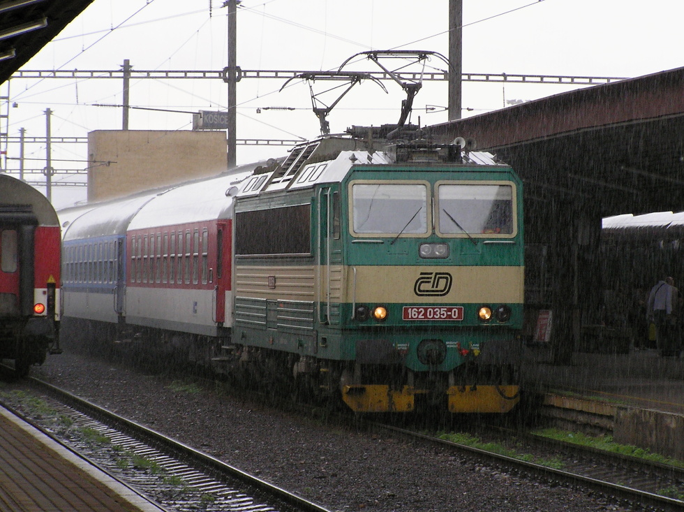 162 035-0