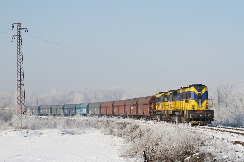 740 701-8