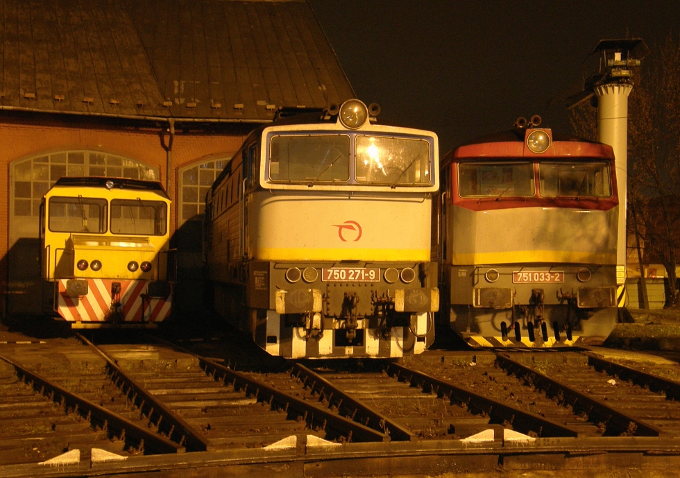 750 271-9