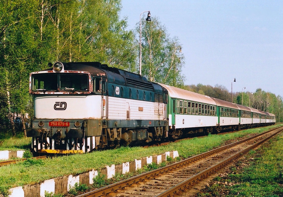 750 079-6