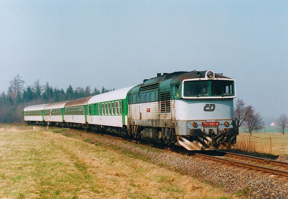 750 042-4