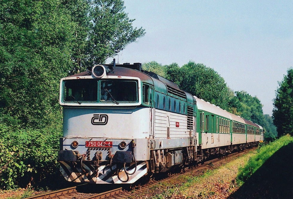 750 042-4