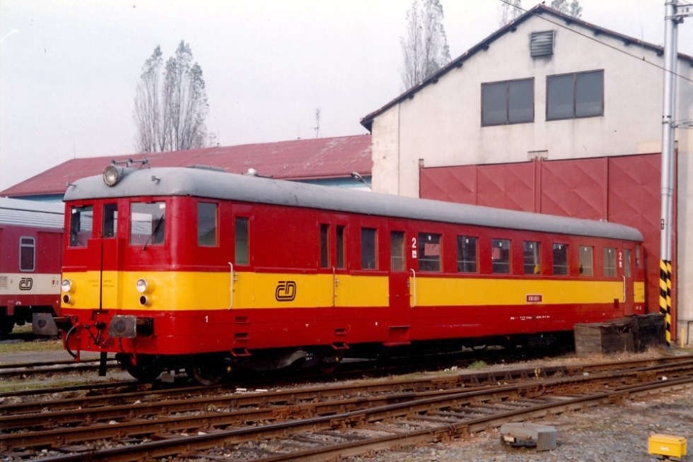 830 098-0