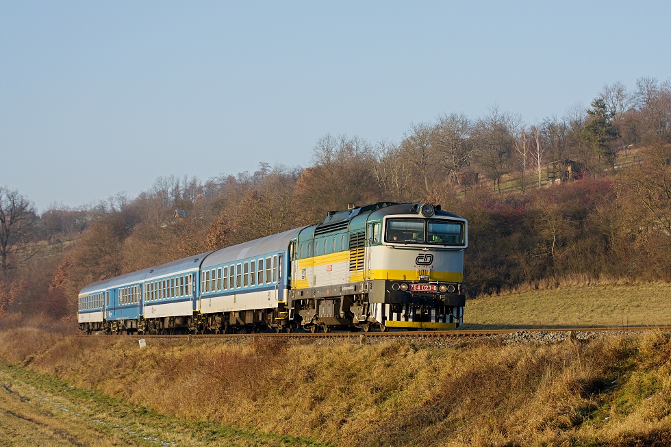 754 023-0
