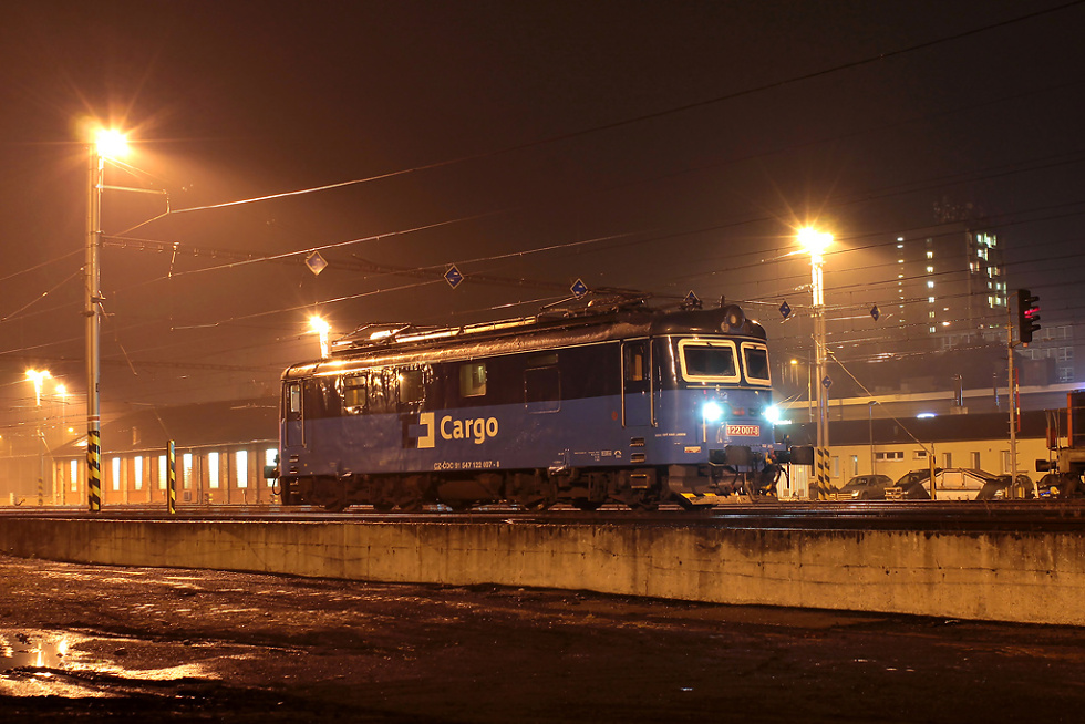 122 007-8