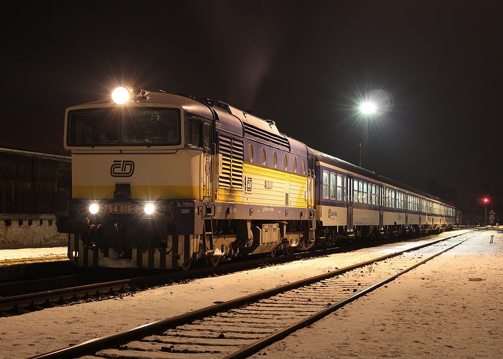 754 019-8
