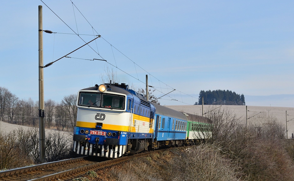 754 019-8