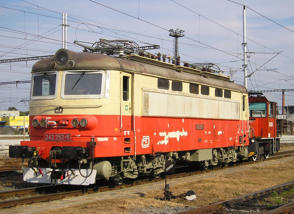 242 252-5